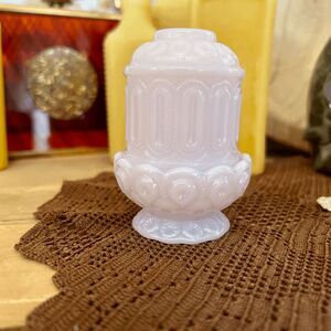 Mini L.E. Smith Mould Moon & Star Tuscan Pink Courting Fairy Lamps – Weishar Gla